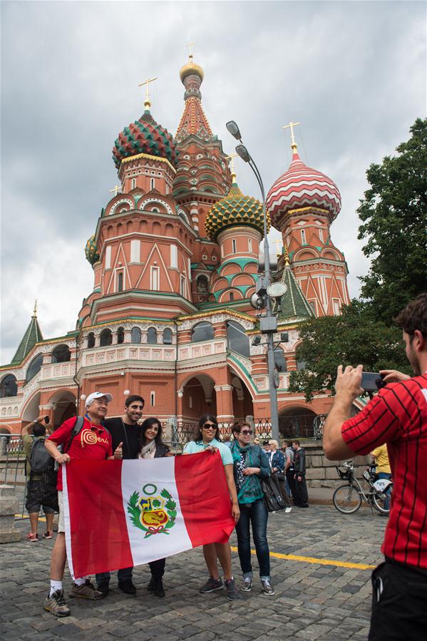 Xinhua Headlines: Russia kicks off FIFA World Cup with a promise to 'live it up'