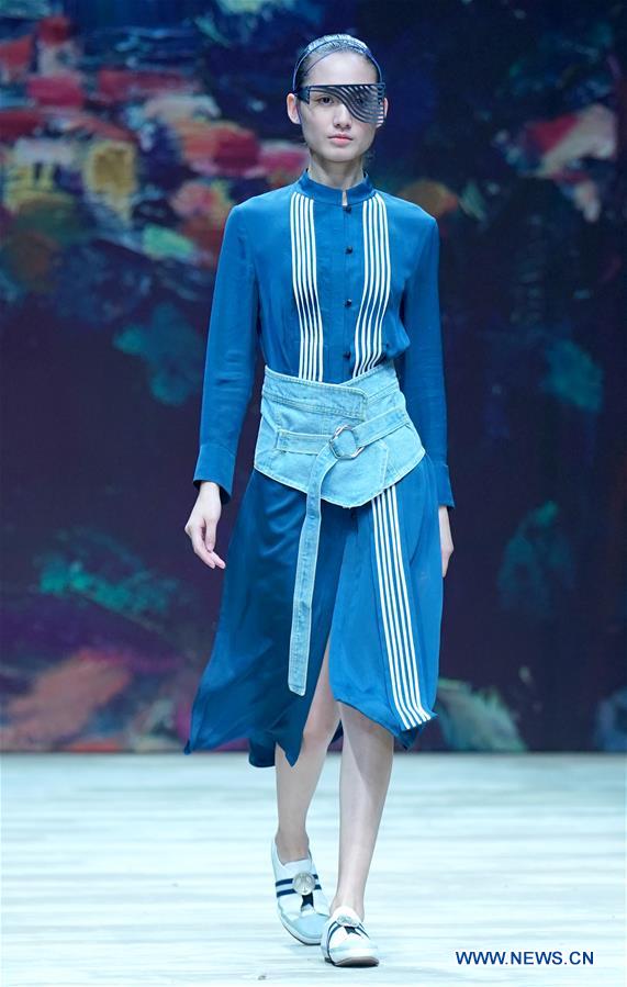 CHINA-BEIJING-FASHION WEEK (CN)