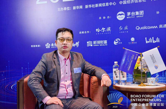 何鋒:企業要加快新舊動能轉化 實現穩增長和防風險長期均衡