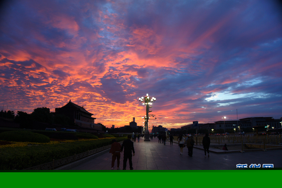 美哉，天安門！