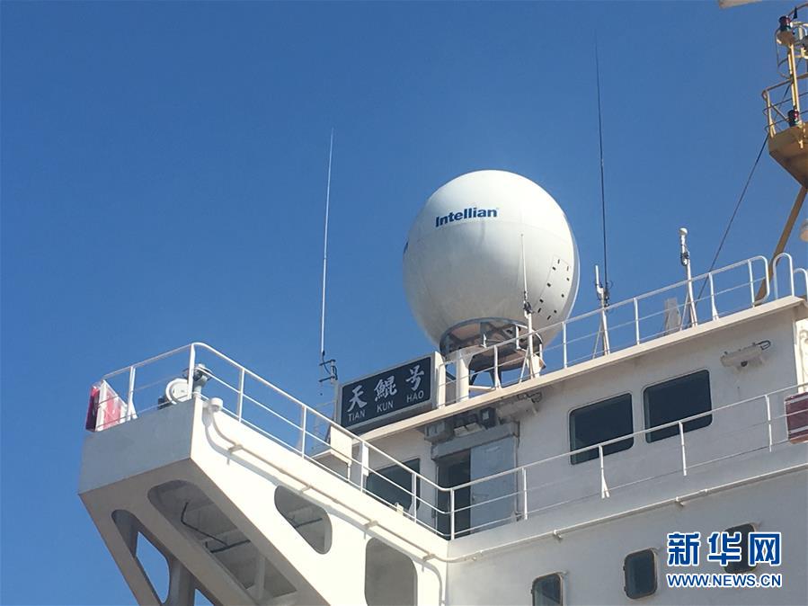 (圖文互動(dòng))(2)我國(guó)自主研發(fā)的疏浚重器“天鯤號(hào)”首次試航成功