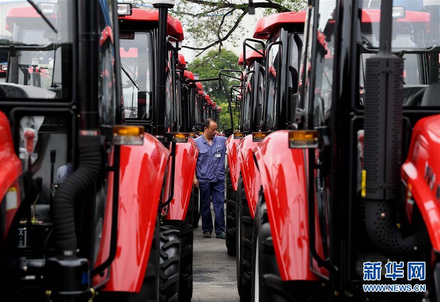 (新華全媒頭條·圖文互動)(5)共和國農機工業“長子”成長記
