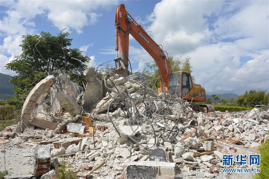（新華視點·回望2018·圖文互動）（1）2018年新華社曝光多起破壞生態事件，記者年底追訪發現……