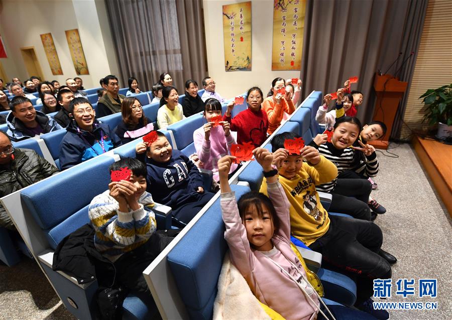 （圖文互動(dòng)）（2）河南鄭州：中原民俗鬧新春 傳統(tǒng)文化潤民心