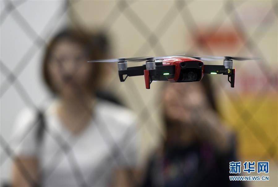 （新華全媒頭條·圖文互動(dòng)）（4）擁抱智能新時(shí)代：世界智能大會(huì)釋放了哪些新信號？