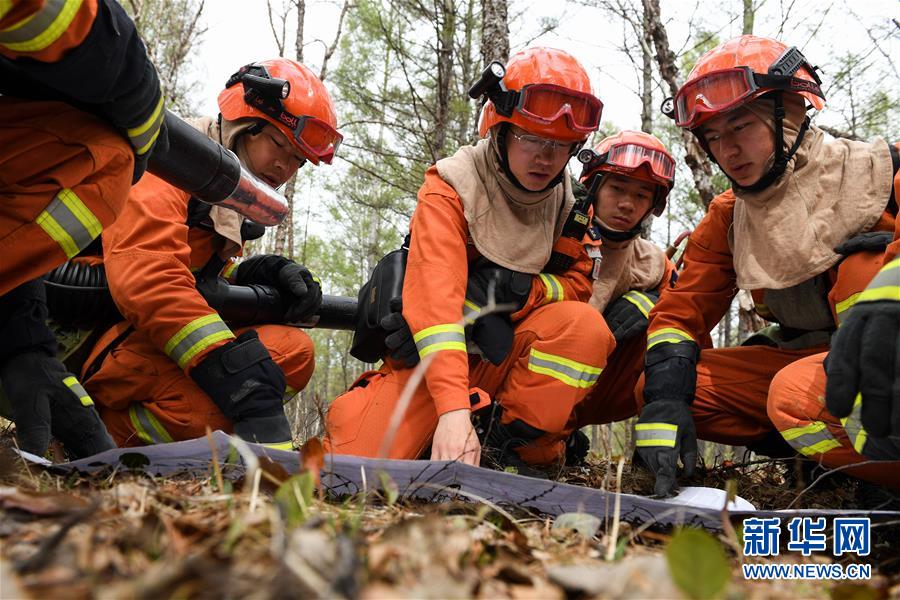 (壯麗70年·奮斗新時代·圖文互動)(10)林海孤島唱響冰與火之歌——記內蒙古森林消防總隊大興安嶺支隊奇乾中隊