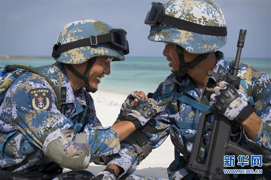 （壯麗70年·奮斗新時代·新華全媒頭條·圖文互動）（7）“你在我的航程上，我在你的視線里”——走進(jìn)海軍西沙中建島官兵的五彩世界