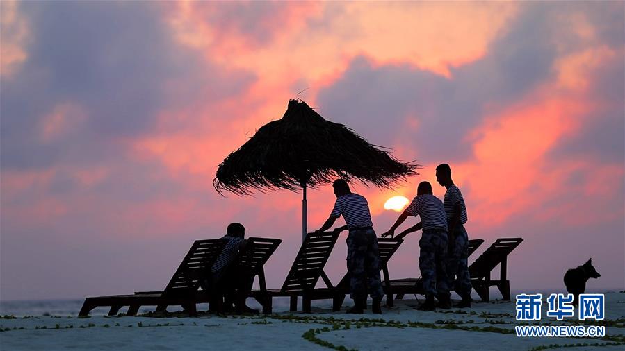 （壯麗70年·奮斗新時代·新華全媒頭條·圖文互動）（9）“你在我的航程上，我在你的視線里”——走進(jìn)海軍西沙中建島官兵的五彩世界