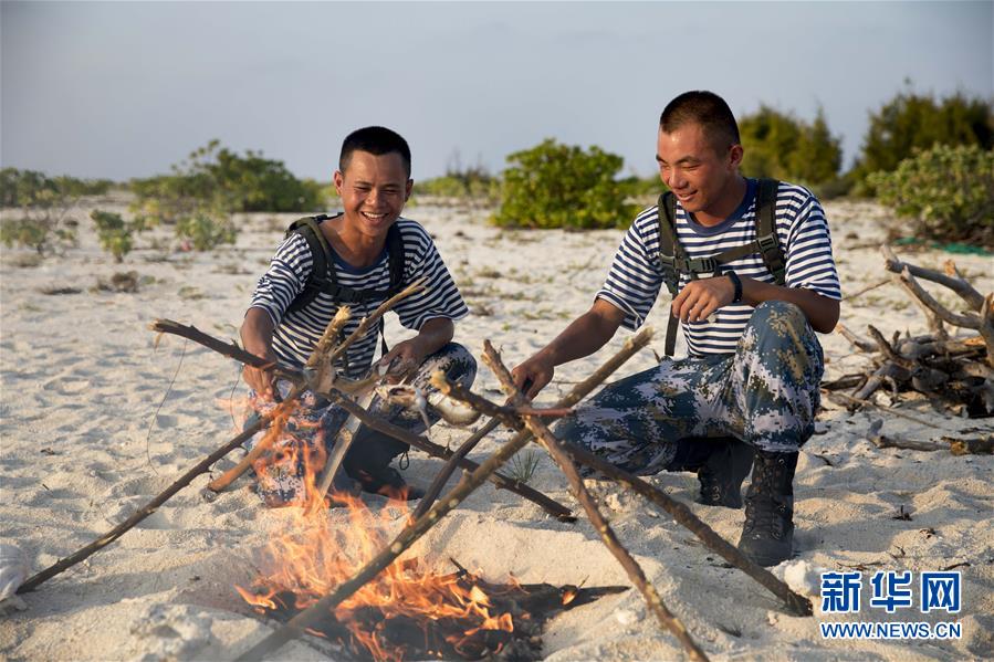 （壯麗70年·奮斗新時代·新華全媒頭條·圖文互動）（10）“你在我的航程上，我在你的視線里”——走進(jìn)海軍西沙中建島官兵的五彩世界