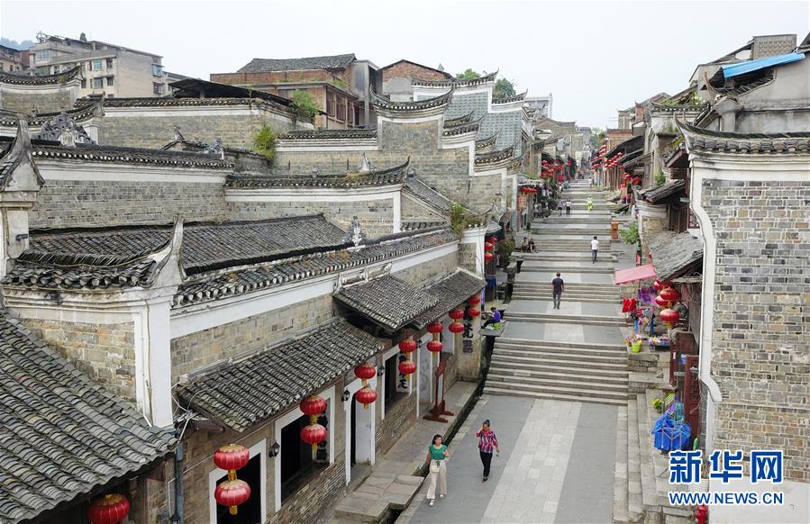 （壯麗70年·奮斗新時(shí)代——記者再走長征路·圖文互動）（3）黎平，紅軍在這里改變戰(zhàn)略方針