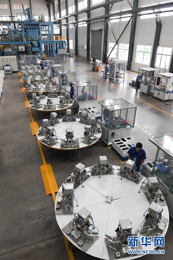 （新華全媒頭條·圖文互動）（8）創新，在復興的征程上——以習近平同志為核心的黨中央關心科技創新工作紀實