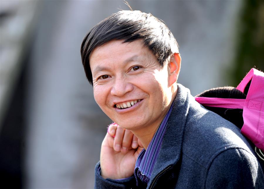 (為了民族復(fù)興·英雄烈士譜·圖文互動(dòng))“趕在死之前交出滿(mǎn)意答卷”——勤政為民的好書(shū)記文建明