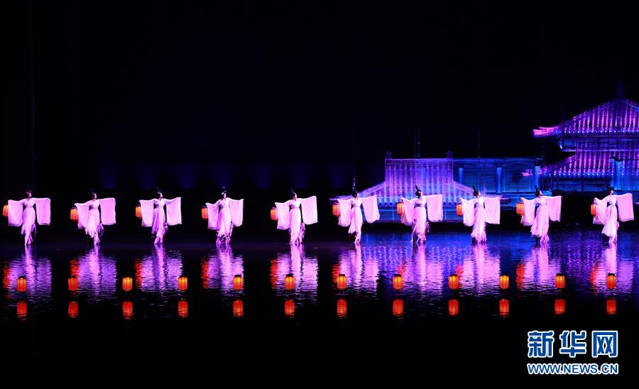 （新華全媒頭條·圖文互動）（3）待到滿山紅葉時——三峽重慶庫區踐行新發展理念面面觀