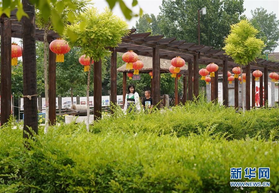 (走向我們的小康生活·圖文互動)(4)小山村辦起“騎行俱樂部”——鄉村變富變美帶來的新鮮事