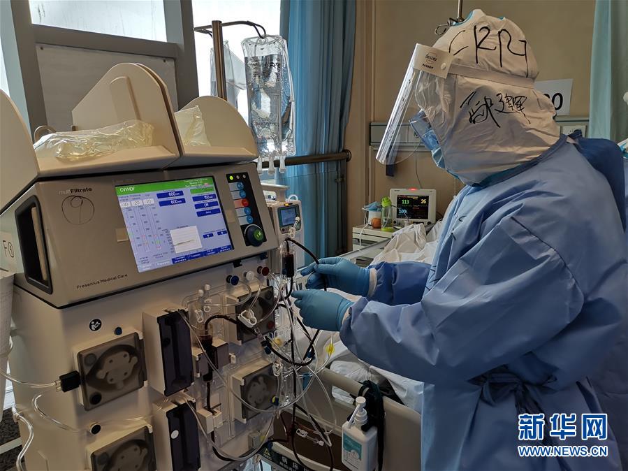 (抗疫一線醫務人員英雄群體·圖文互動)(3)同濟醫院“尖刀連”:決戰在“新冠重癥高地”