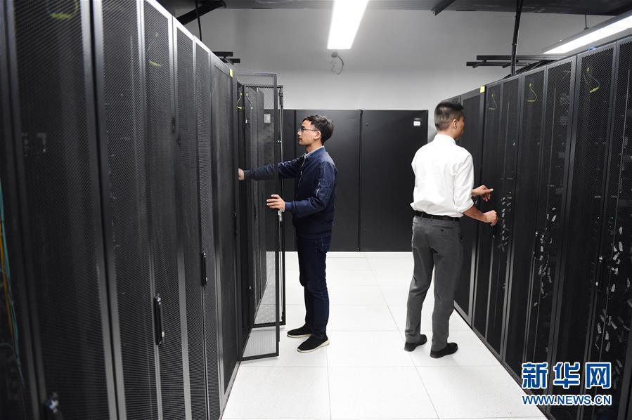 (新華全媒頭條·圖文互動(dòng))(9)大美中國(guó)看活力——來(lái)自國(guó)慶黃金周的一線(xiàn)觀察