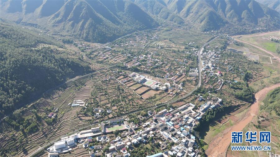 （坐著高鐵看中國·圖文互動）（4）走成昆，感受闖過禁區的光影記錄