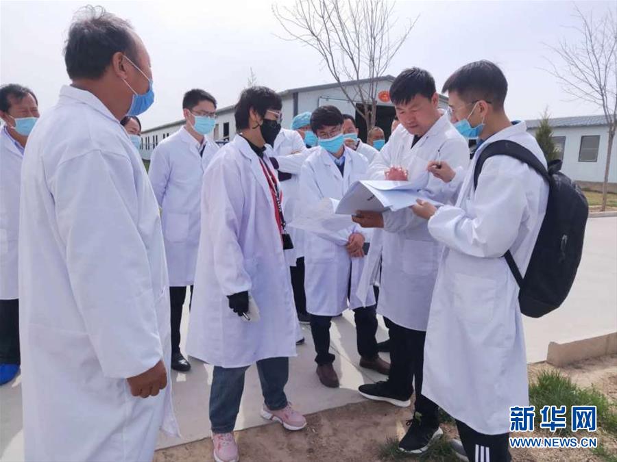 （青春的夢想 青春的奮斗·圖文互動）（5）年輕，就要無悔擔(dān)當(dāng)——青春在奉獻(xiàn)中閃光