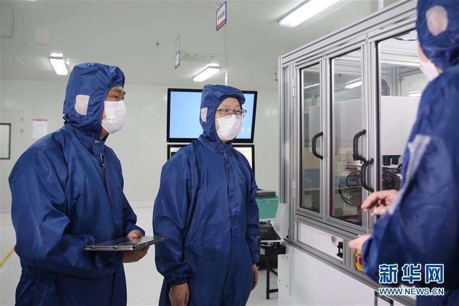 （代表委員履職·圖文互動）（2）“化危為機靠創(chuàng)新”——全國人大代表馬新強履職記