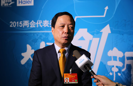 “一個(gè)技術(shù)點(diǎn)上的創(chuàng)新，形成一個(gè)體系的技術(shù)創(chuàng)新，再形成一個(gè)體系的標(biāo)準(zhǔn)。”