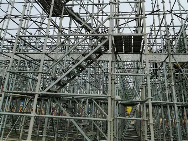 選擇沈陽腳手架租賃公司，為建筑工地添動(dòng)力，安全高效施工！