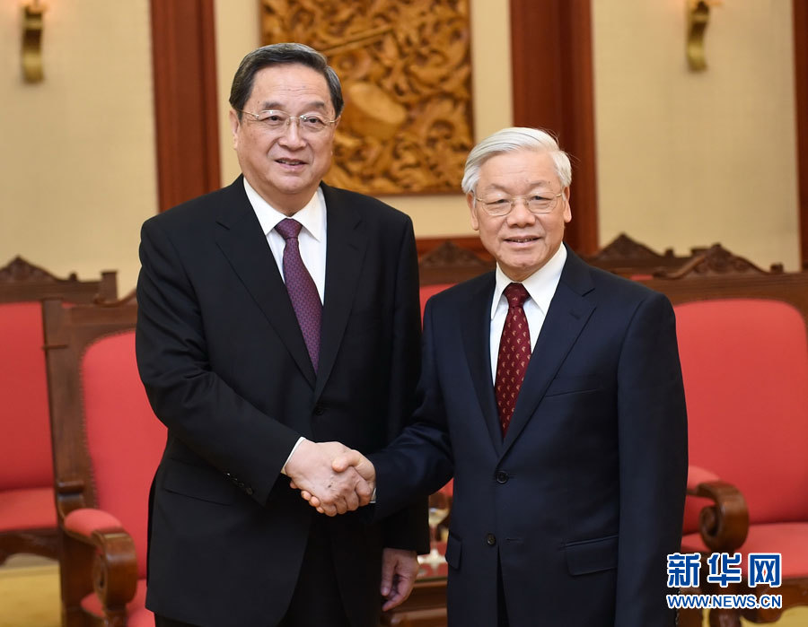 12月25日至27日，中共中央政治局常委、全國政協主席俞正聲對越南進行正式訪問。這是12月26日，俞正聲在河內會見越共中央總書記阮富仲。 新華社記者劉建生攝