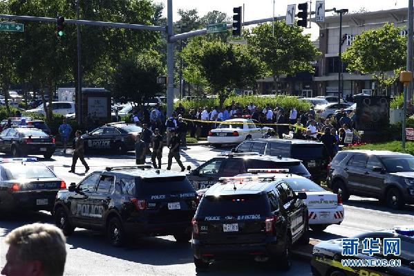 (國際)(1)美國馬里蘭州一報社發生槍擊事件致5人死亡