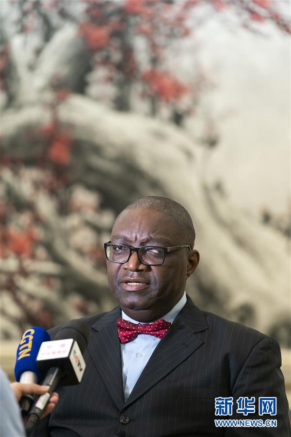 (圖文互動)(1)外方人士:美國挑起經貿摩擦不得人心、損人害己