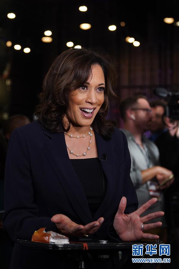 (國際)(2)拜登提名美聯邦參議員哈里斯為總統競選搭檔