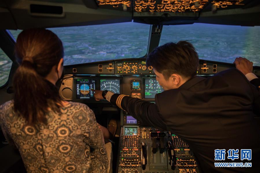 (國際·圖文互動)(8)從機艙餐廳到模擬飛行 泰航出招緩解疫情壓力