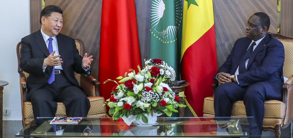 習近平同塞內加爾總統薩勒舉行會談